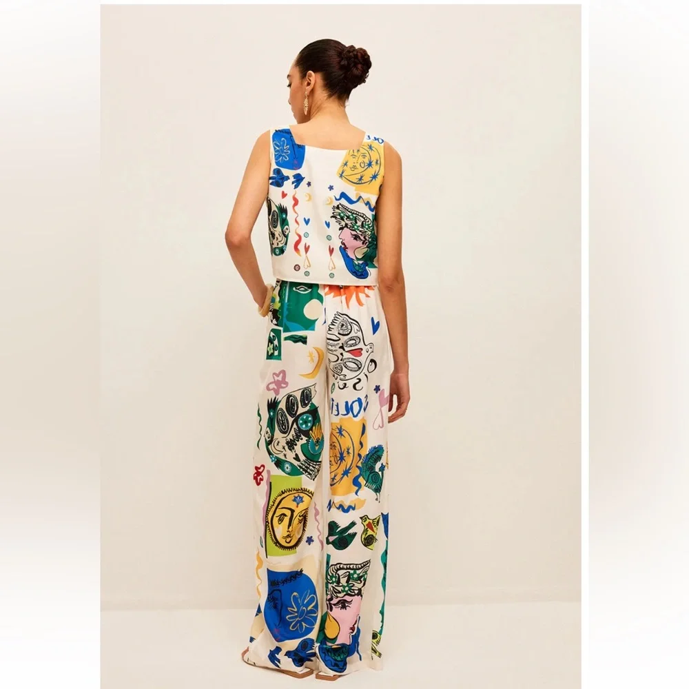 Graphic Print Crop Top With Wide-Leg Pants Set Size Medium NWT - Picture 6 of 7